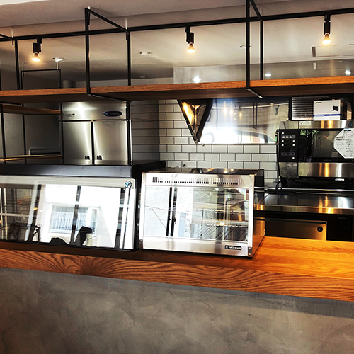 店舗什器の製造